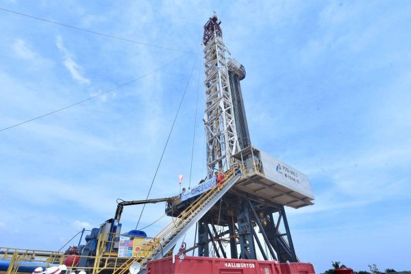 Rig Sumur Minyak