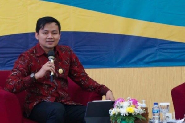 Wakil Ketua Komisi Informasi Pusat, Arya Sandhiyuda