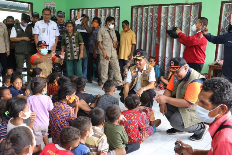 Pengungsi Gunung Lewotobi