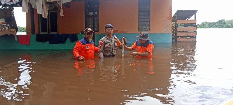 Banjir Sintang