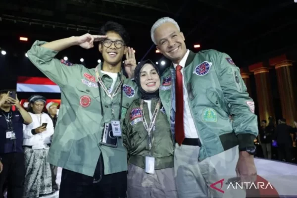 Ganjar dan Istri Anak