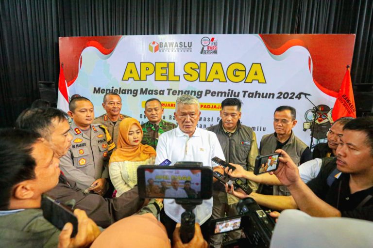 Penjabat Wali Kota Bandung, Bambang Tirtoyuliono