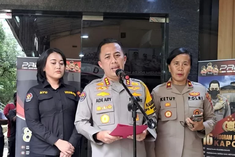 Kabid Humas Polda Metro Jaya Kombes Pol Ade Ary Syam Indradi