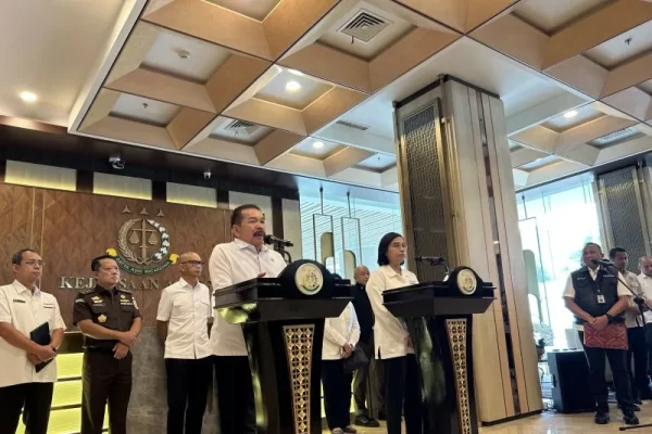 Jaksa Agung dan Menkeu