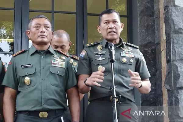 Kadispenad Brigjen TNI Kristomei Sianturi