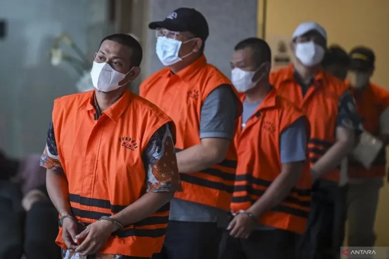 Pegawai KPK Dipecat