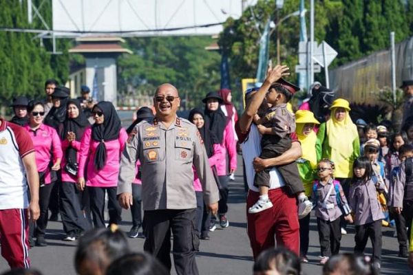 Chrysnanda Dwilaksana