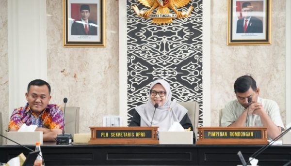 Sekretaris DPRD Jawa Barat