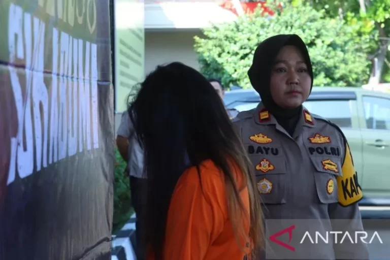 Pembunuh Sepasang Kekasih