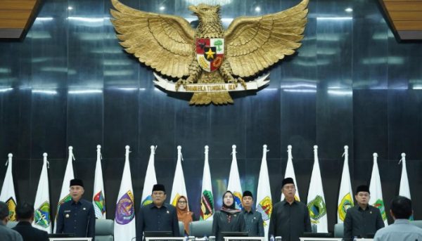 Rapat Paripurna DPRD Jabar