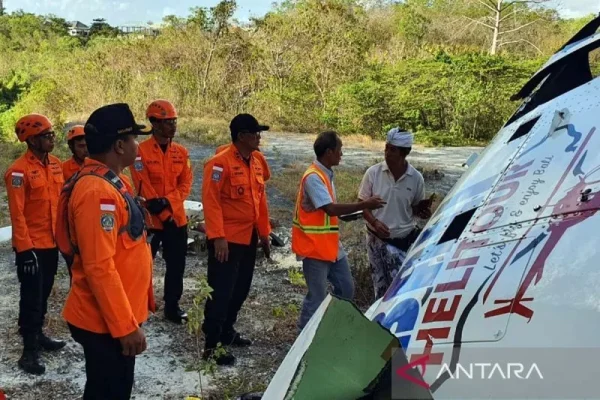 helikopter jatuh