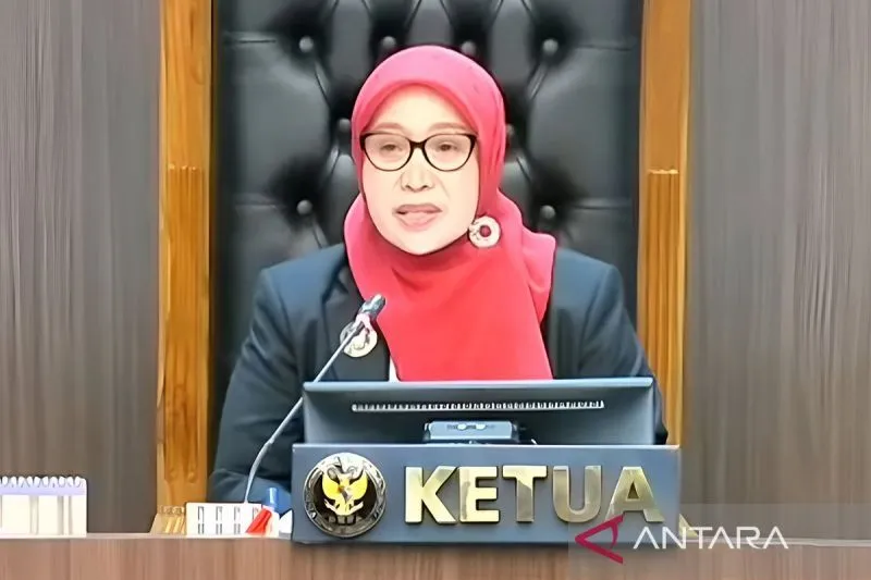 Ratna Dewi Pettalolo