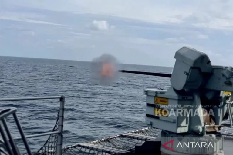 KRI Bung Tomo