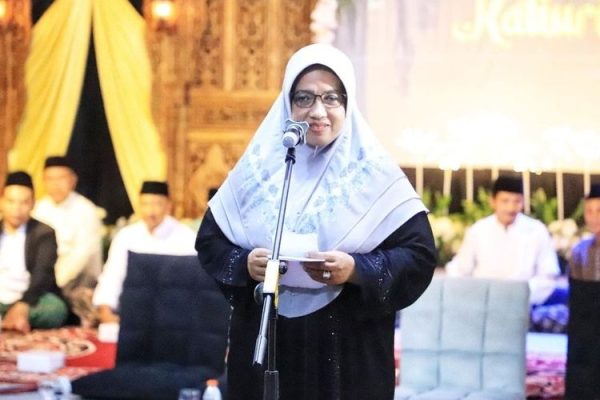 Bupati Purworejo Yuli Hastuti