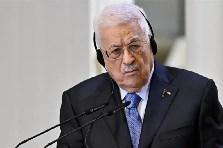 Presiden Palestina Mahmoud Abbas