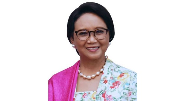 Menlu Retno