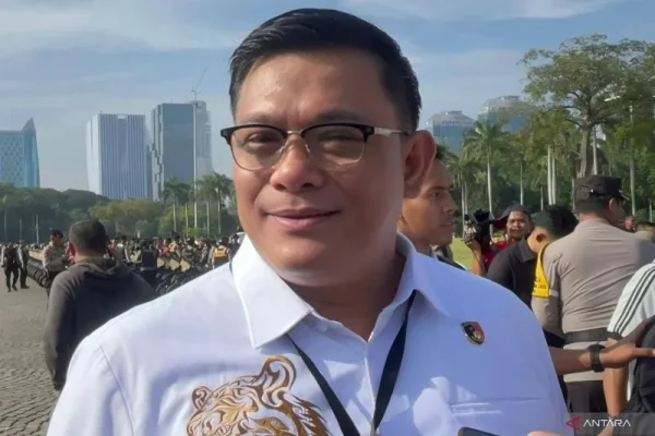 Ade Safri Simanjuntak