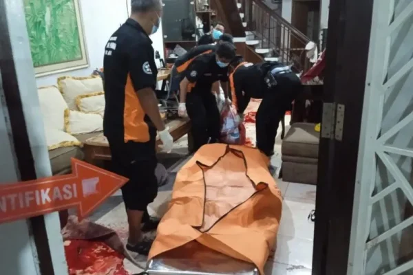 Anak Bunuh Orangtua Karawang