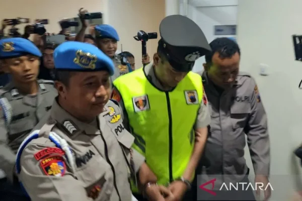 Polisi Tembak Pelajar
