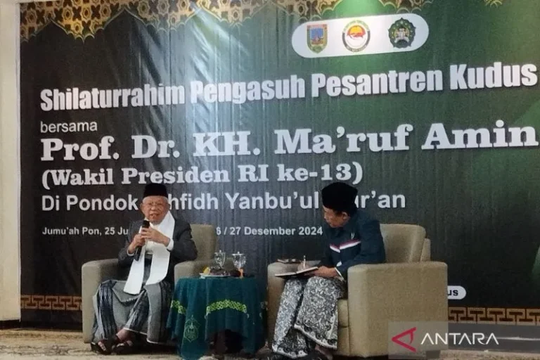 Kiai Ma'arif Amin