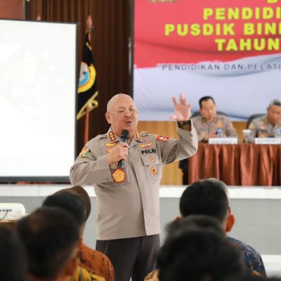 Oleh: Kalemdiklat Polri Komjen Pol Prof. Chrysnanda Dwilaksana.