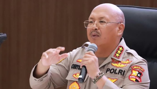 Chrysnanda Dwilaksana