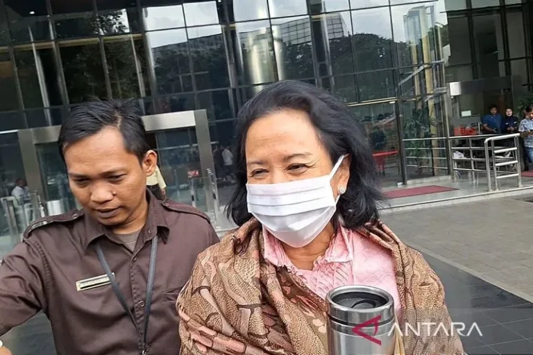 Rini Soemarno
