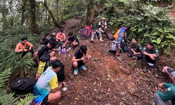 Jalur Pendakian Puncak Salak