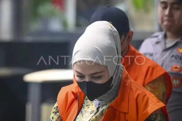 Kabid Cipta Karya Dinas PUPR Kalsel nonaktif Yulianti Erlynah