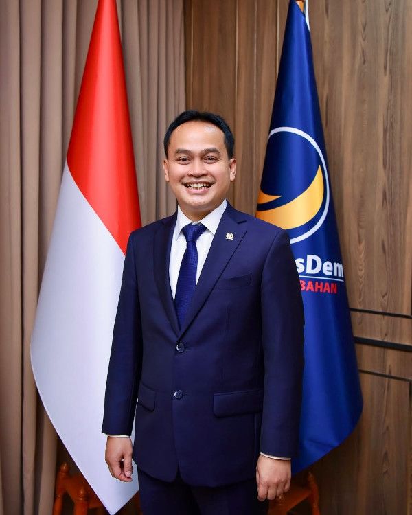 Ujang Bey