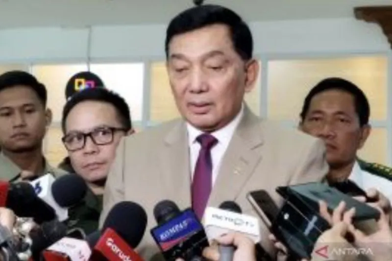 Menteri Pertahanan Sjafrie Sjamsoeddin