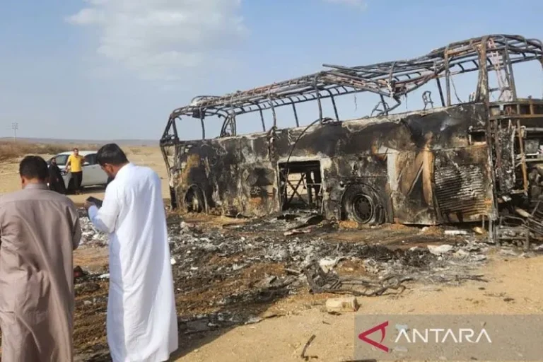 Bus Umroh Kecelakaan