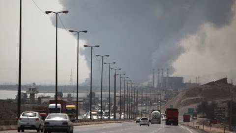 Pelabuhan Iran Meledak