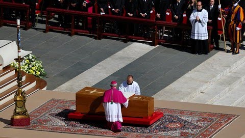 Pemakaman Paus Fransiskus