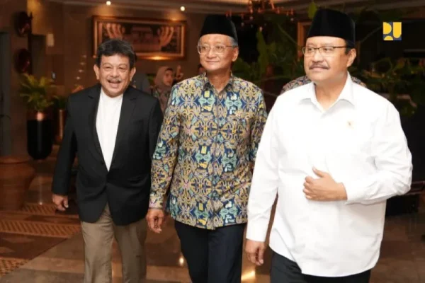 Menteri PU dan Menteri Sosial
