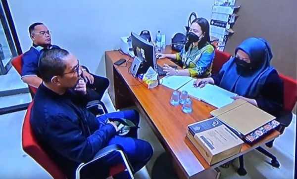 Ridwan Kamil Laporkan Lisa Mariana