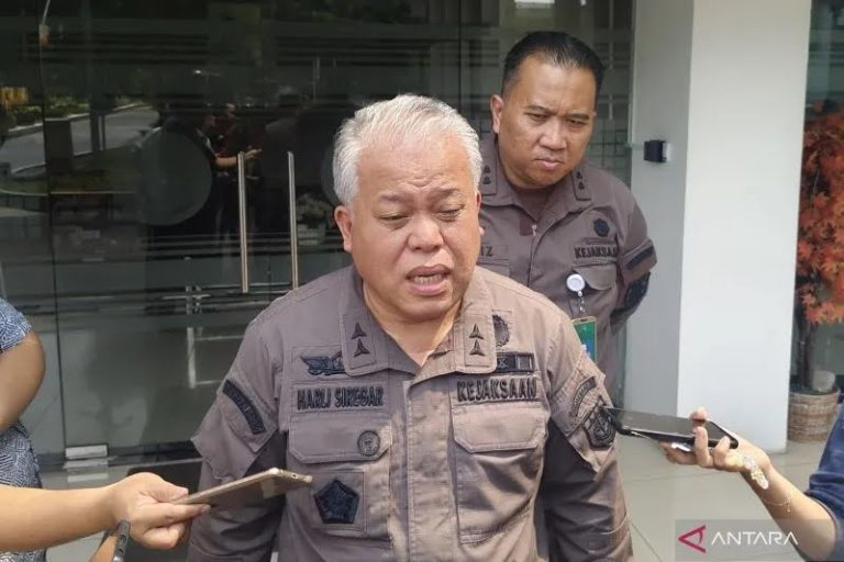Harli Siregar