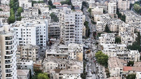 Rudal Iran Hantam Markas Mossad Israel