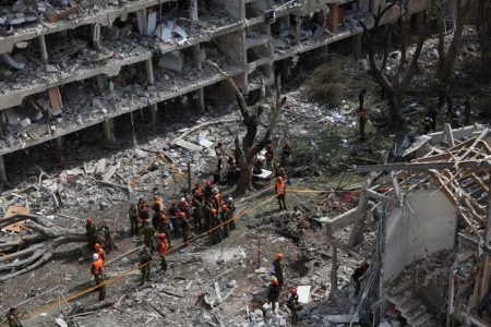 Rudal Iran Tembak Israel