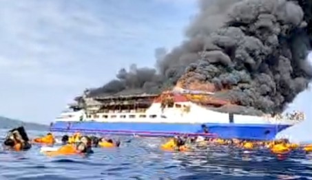 KMP Barcelona 5 Terbakar