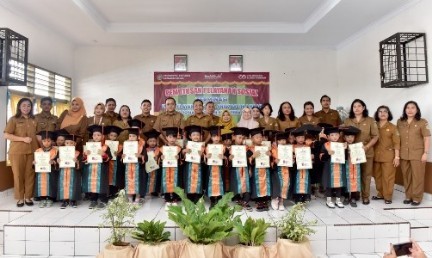 Wisuda Anak PPKS