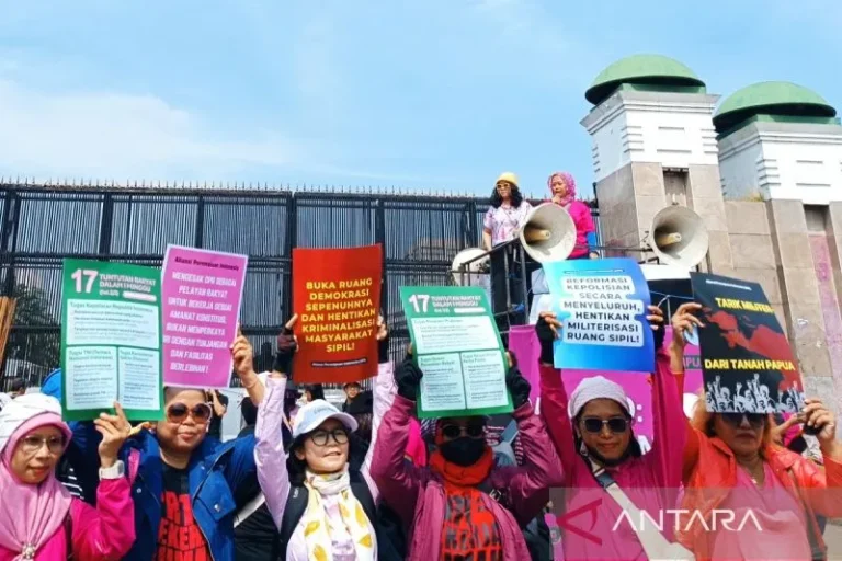 Aliansi Perempuan.jpg