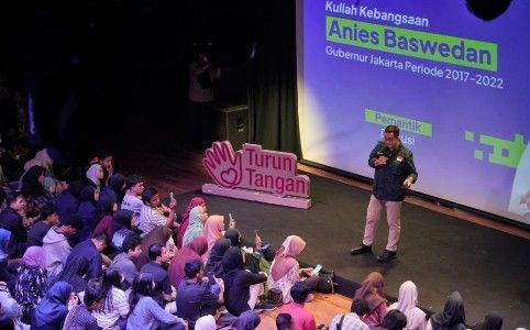 Anies TurunTangan