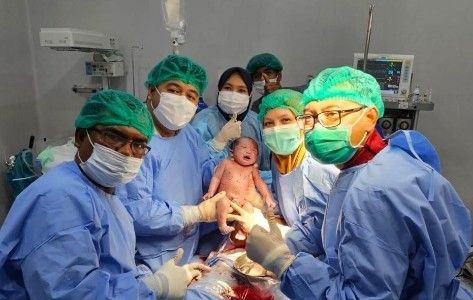 Bayi Lahir Korban Bencana