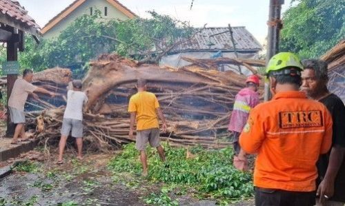 Angin Kencang Bantul