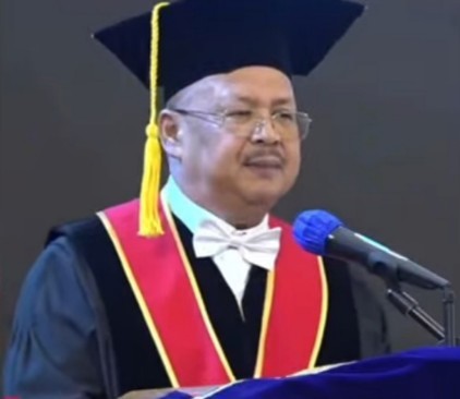 Pesan Mendalam Kalemdiklat Polri Prof. Chryshnanda untuk Wisudawan UNSIA: Jadilah Penabur Kebaikan