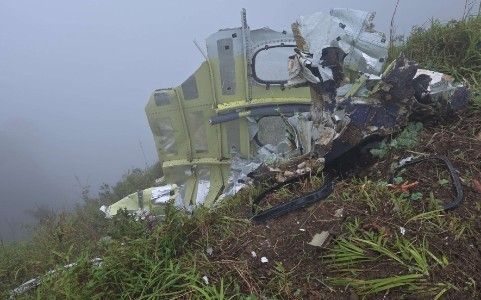 pesawat ATR 42-500 Indonesia Air Transport