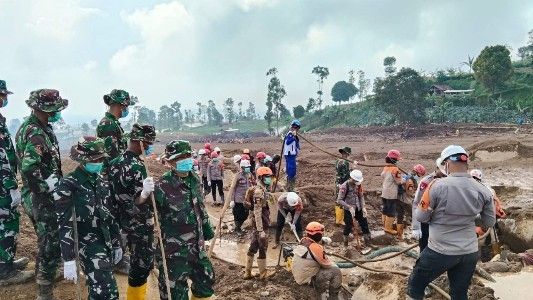 Tim SAR Korpasgat TNI AU