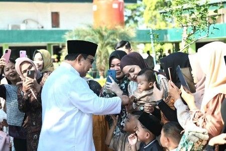 Presiden Prabowo Subianto halalbihalal bersama masyarakat Aceh Tamiang merayakan Idul Fitri 1 Syawal 1447 Hijriah