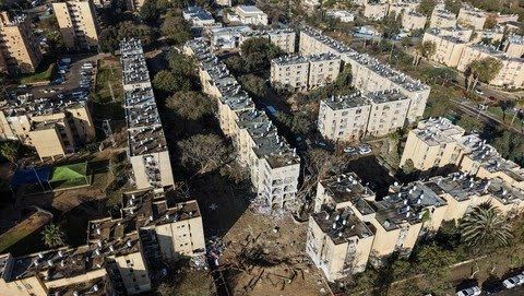 rudal Iran Serang Israel